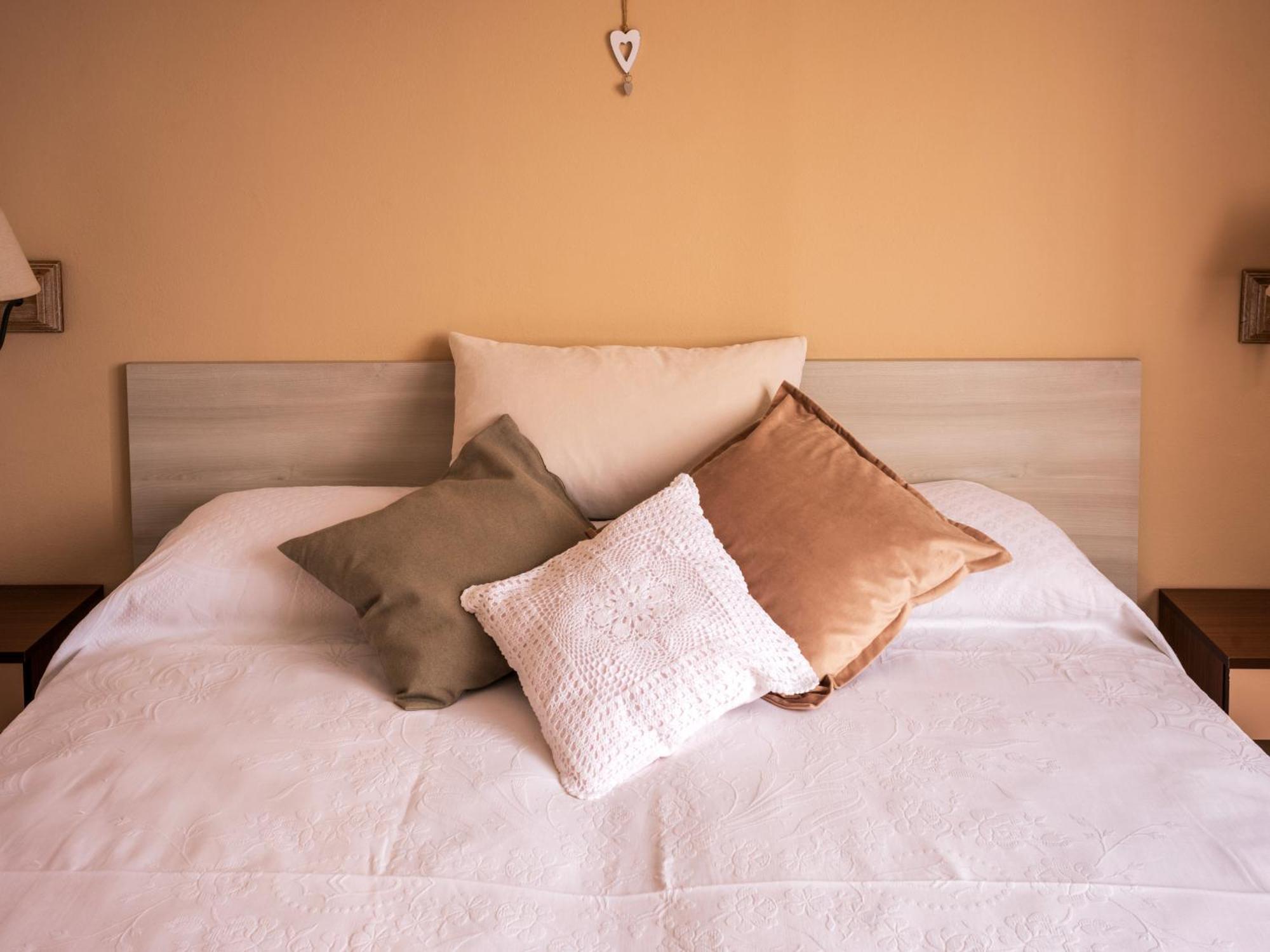 B&B La Vittoria Crone 外观 照片